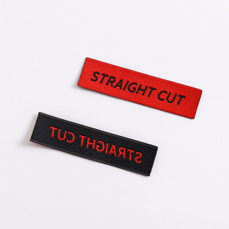ฉลากทอผ้าทอตรง